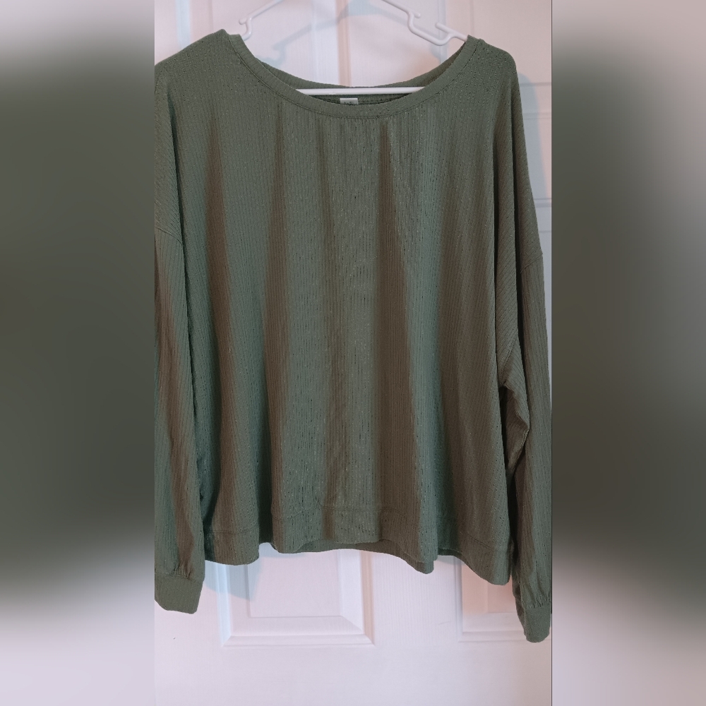 Old Navy shirt